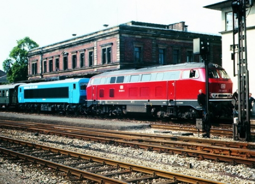 Jahrbuch Lokomotiven 2011