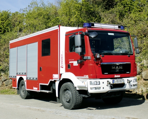 Jahrbuch Feuerwehrfahrzeuge 2013